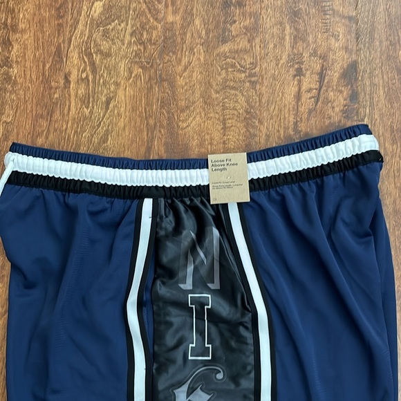 Nike Multi Sport Shorts Size XXL - Picture 3 of 17